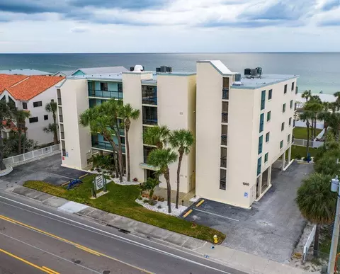 1300 Gulf Blvd #202, Indian Rocks Beach, FL 33785