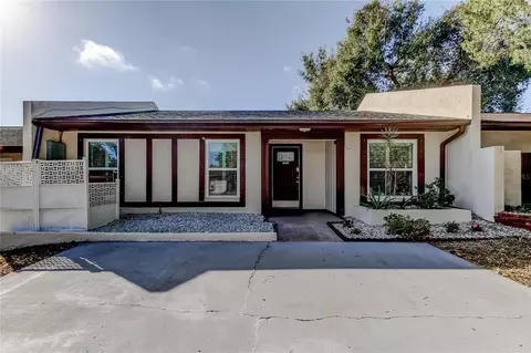7705 Willow Park Dr, Temple Terrace, FL 33637