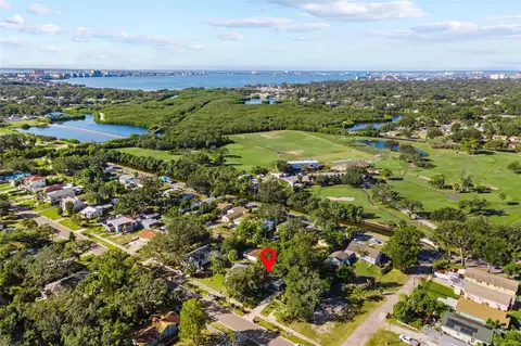 2301 Kingston St S, Saint Petersburg, FL 33711