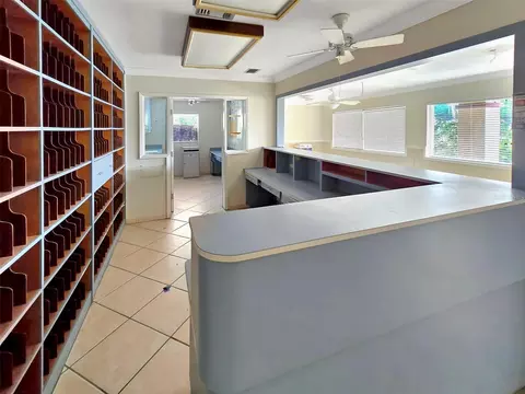 600 N Eustis St, Eustis, FL 32726 photo 8