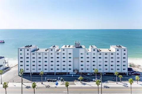 8470 W Gulf Blvd #406, Treasure Island, FL 33706
