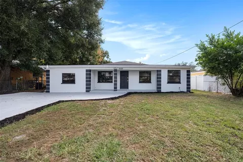 2520 W Knollwood St, Tampa, FL 33614