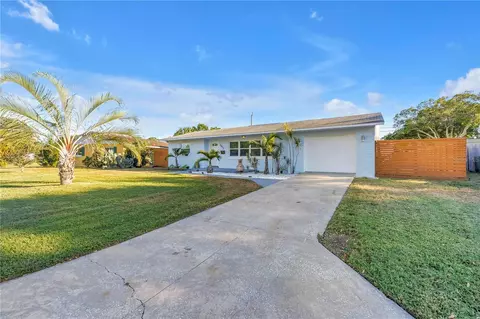 6830 35th Ave N, Saint Petersburg, FL 33710
