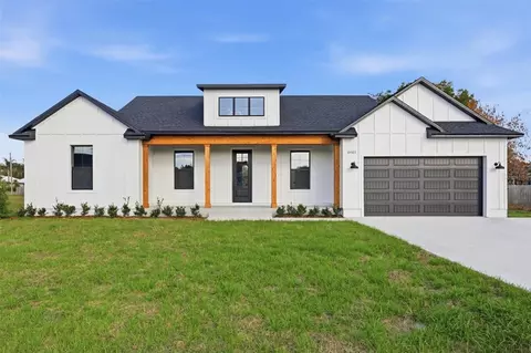 6465 Bay Shore Dr, Saint Cloud, FL 34771