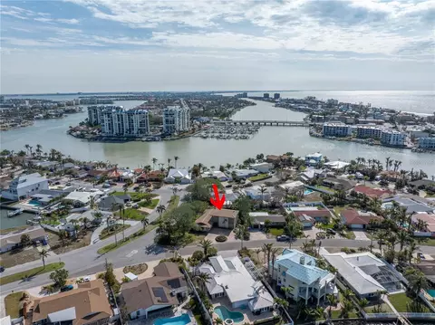 10073 S Yacht Club Dr, Treasure Island, FL 33706