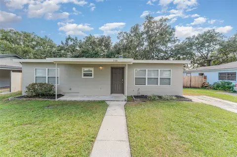 938 Golden Rule Ct S, Lakeland, FL 33803