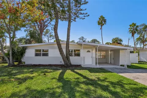 7243 Royal Palm Dr, New Port Richey, FL 34652