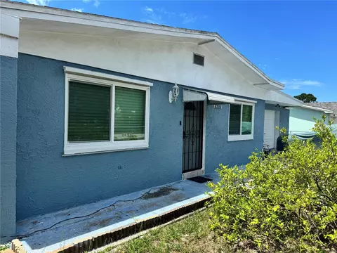 5210 Jersey Ave S, Gulfport, FL 33707