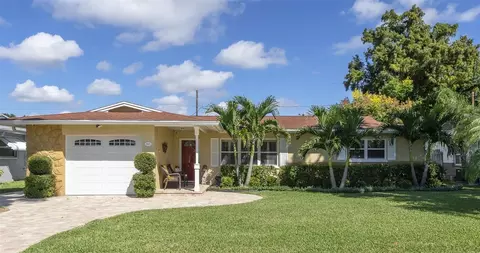 2945 Brookfield Dr, Largo, FL 33771