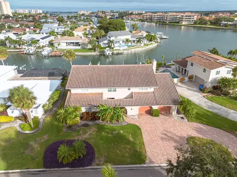 4927 62nd Ave S, Saint Petersburg, FL 33715