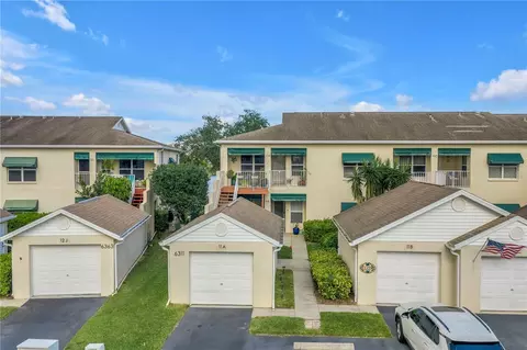 6311 99th Way N #11A, Saint Petersburg, FL 33708