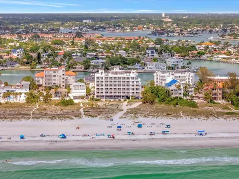 10116 Gulf Blvd #502W, Treasure Island, FL 33706