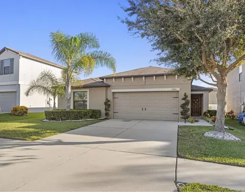 11205 Leland Groves Dr, Riverview, FL 33579