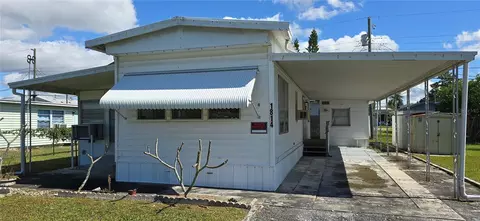 1814 Hoyle Dr, Holiday, FL 34691