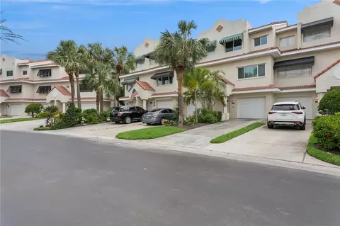 4633 Mirabella Ct, Saint Pete Beach, FL 33706