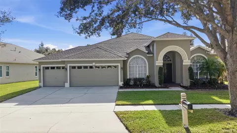 19607 Intrigue Way, Lutz, FL 33558