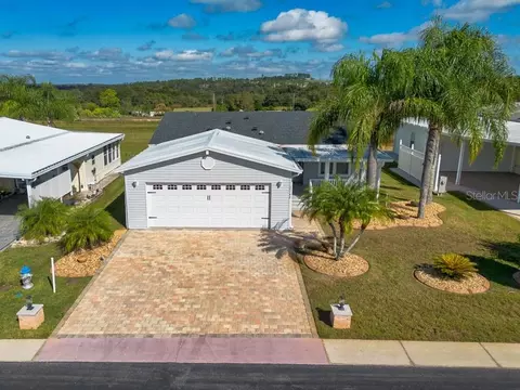 37142 Neukom Ave, Zephyrhills, FL 33541