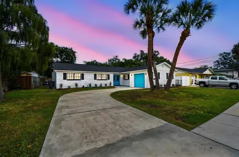 8413 Boxwood Dr, Tampa, FL 33615