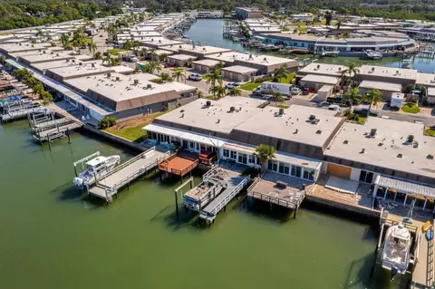 511 Boca Ciega Point Blvd N, Saint Petersburg, FL 33708