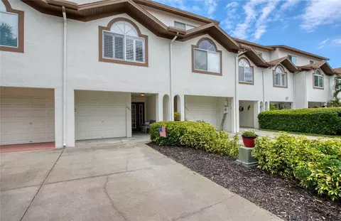 285 Madeira Cir, Tierra Verde, FL 33715