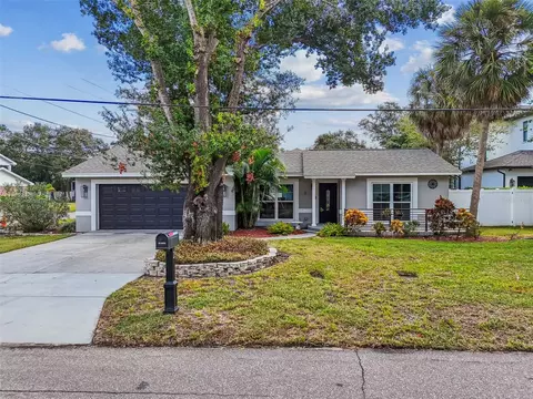 2 S Treasure Dr, Tampa, FL 33609