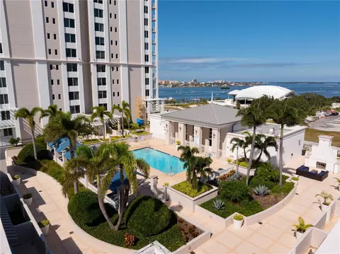 331 Cleveland St #312, Clearwater, FL 33755