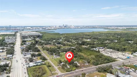 2449 S 50th St, Tampa, FL 33619