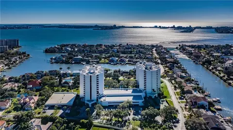 5950 Pelican Bay Plz S #204, Gulfport, FL 33707