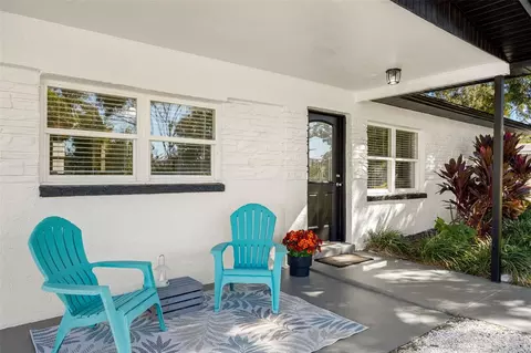 337 Shore Dr E, Oldsmar, FL 34677