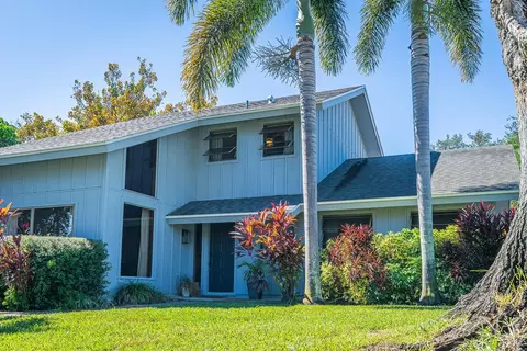 2558 Knotty Pine Way, Clearwater, FL 33761