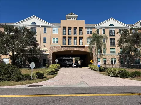 4221 W Spruce St #1418, Tampa, FL 33607