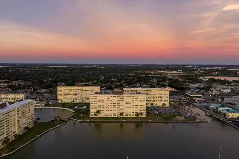 4525 Cove Cir #102, Saint Petersburg, FL 33708
