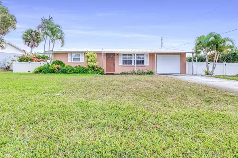 655 Carmel Rd, Venice, FL 34293