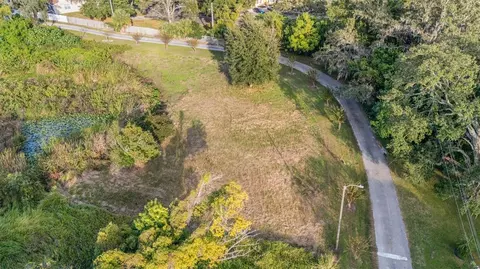Riverside Park Road, Orlando, FL 32810