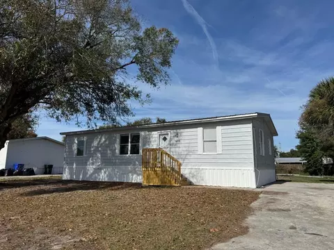 5013 Marc Dr, Tampa, FL 33619