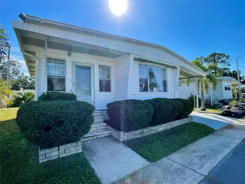 34440 Oleander Dr N, Pinellas Park, FL 33781