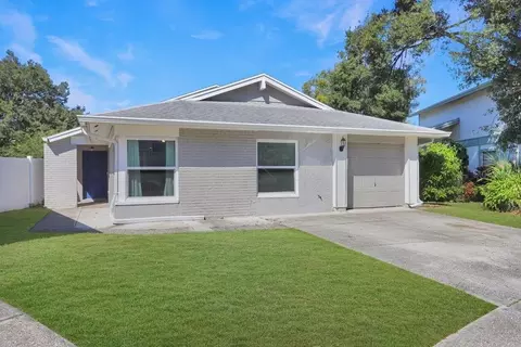 10305 Del Mar Cir, Tampa, FL 33624