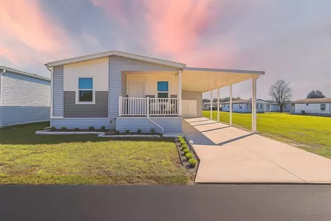 10047 Collingwood Ave, Dade City, FL 33525