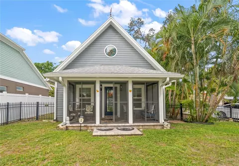428 Milwaukee Ave, Dunedin, FL 34698