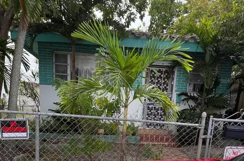 1510 NW 70th St, Miami, FL 33147