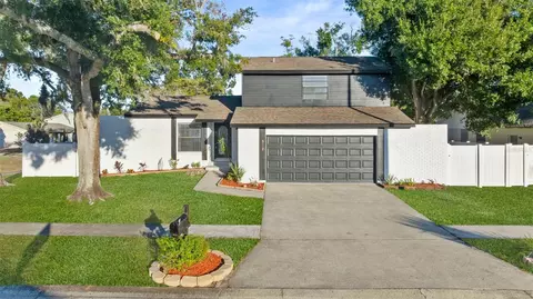 6502 Spanish Moss Cir, Tampa, FL 33625