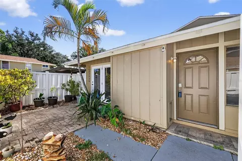 6908 El Centro Ct, Tampa, FL 33634