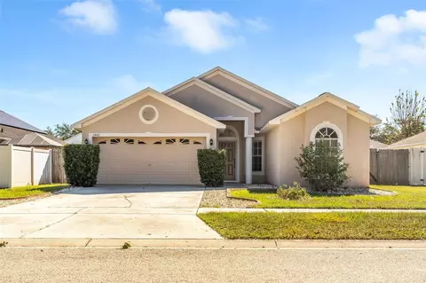 1442 Lake Shore Ranch Dr, Seffner, FL 33584