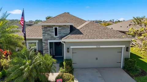5435 Silver Sun Dr, Apollo Beach, FL 33572