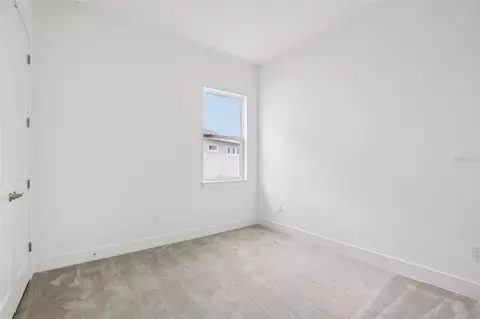 Bedroom - 8218 Golden Beach Ct, Parrish, FL 34219 photo 5 of 13