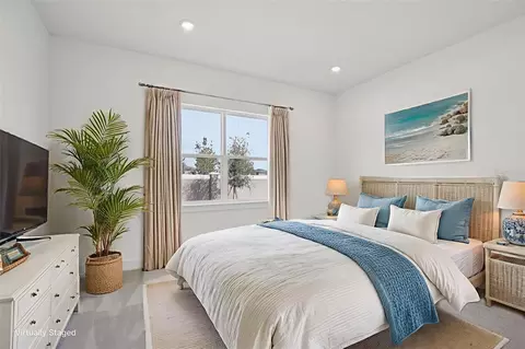 Bedroom - 8218 Golden Beach Ct, Parrish, FL 34219 photo 6 of 13