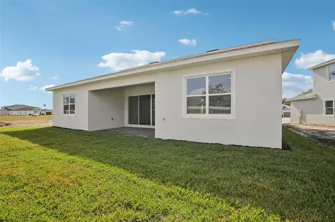 Exterior - 8218 Golden Beach Ct, Parrish, FL 34219 photo 3 of 4