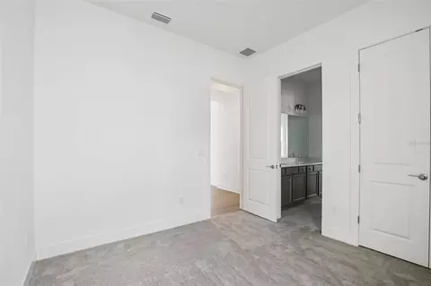 Bedroom - 8218 Golden Beach Ct, Parrish, FL 34219 photo 9 of 13