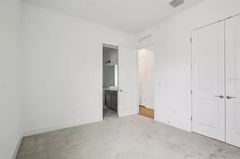 Bedroom - 8218 Golden Beach Ct, Parrish, FL 34219 photo 4 of 13