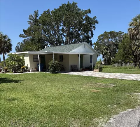 Exterior - 3044 Sunset Vista Dr, Spring Hill, FL 34607 photo 2 of 4